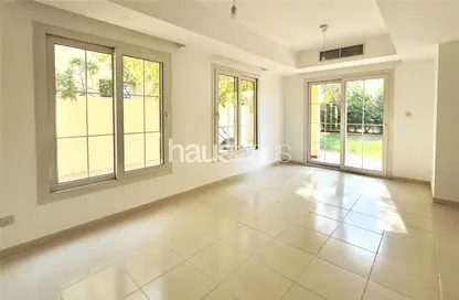 Villa - 2 Bedrooms - 3 Bathrooms for rent in Springs 3 - The Springs - Dubai