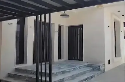 Villa - 5 Bedrooms - 6 Bathrooms for sale in Al Yasmeen 1 - Al Yasmeen - Ajman