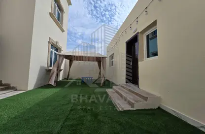 Apartment - 1 Bedroom - 1 Bathroom for rent in Khalifa City A Villas - Khalifa City A - Khalifa City - Abu Dhabi