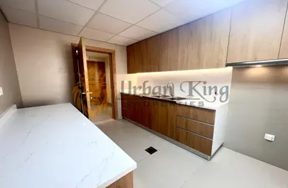 Apartment - 3 Bedrooms - 3 Bathrooms for rent in Riggat Al Buteen - Deira - Dubai