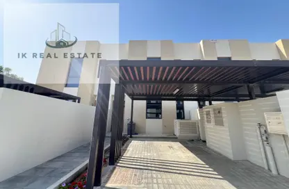 Villa - 2 Bedrooms - 3 Bathrooms for rent in Nasma Residence - Al Tai - Sharjah