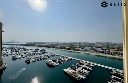 Apartment - 3 Bedrooms - 5 Bathrooms for rent in Marina Residences 3 - Marina Residences - Palm Jumeirah - Dubai