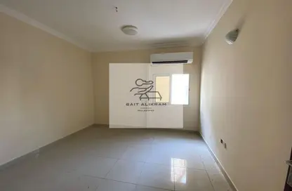 Apartment - 1 Bedroom - 2 Bathrooms for rent in Al Naba'ah - Al Sharq - Sharjah