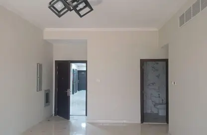 Apartment - 3 Bedrooms - 3 Bathrooms for rent in Al Mowaihat 3 - Al Mowaihat - Ajman