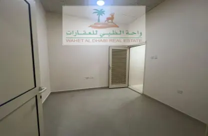 Apartment - 1 Bathroom for rent in Al Khan Corniche - Al Khan - Sharjah