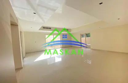 Villa - 4 Bedrooms - 5 Bathrooms for rent in Hemaim Community - Al Raha Gardens - Abu Dhabi