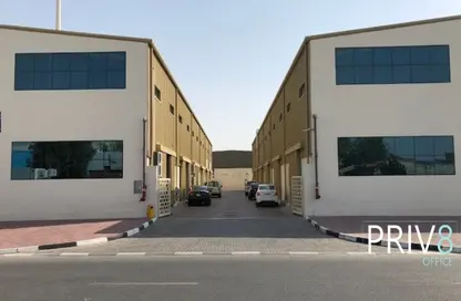 Warehouse - Studio - 3 Bathrooms for rent in Al Quoz Industrial Area 3 - Al Quoz Industrial Area - Al Quoz - Dubai