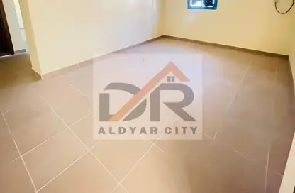 Apartment - 2 Bedrooms - 2 Bathrooms for rent in Al Rumailah building - Al Rumailah 2 - Al Rumaila - Ajman