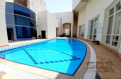 Apartment - 3 Bedrooms - 4 Bathrooms for rent in Al Aryam Tower - Tourist Club Area - Abu Dhabi