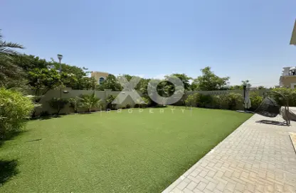 Villa - 4 Bedrooms - 4 Bathrooms for rent in Legacy - Jumeirah Park - Dubai