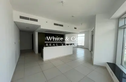 Apartment - 1 Bedroom - 2 Bathrooms for rent in The Lofts West - The Lofts - Downtown Dubai - Dubai