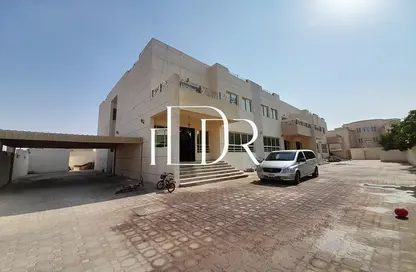 Villa - 4 Bedrooms - 6 Bathrooms for rent in Mohamed Bin Zayed City - Abu Dhabi