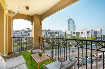 Apartment - 4 Bedrooms - 5 Bathrooms for rent in Lamtara 3 - Madinat Jumeirah Living - Umm Suqeim - Dubai