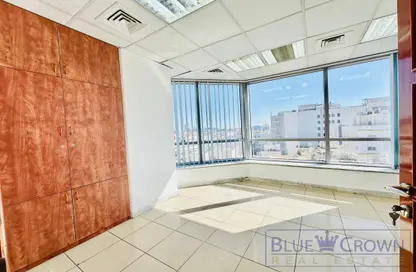 Office Space - Studio - 2 Bathrooms for rent in Fahidi Heights - Al Hamriya - Bur Dubai - Dubai