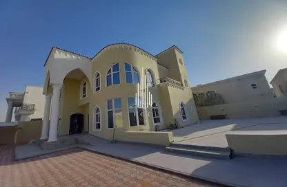 Villa - 6 Bedrooms for rent in Al Shawamekh - Abu Dhabi