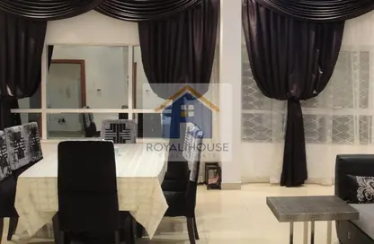 Duplex - 5 Bedrooms - 1 Bathroom for sale in Al Majaz 2 - Al Majaz - Sharjah