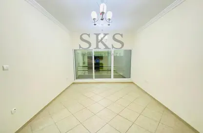 Apartment - 1 Bedroom - 1 Bathroom for rent in Metro Building - Al Barsha 1 - Al Barsha - Dubai