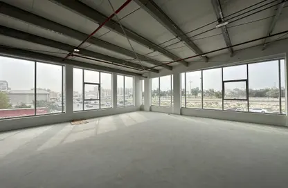 Show Room - Studio for rent in Al Qusais Industrial Area - Al Qusais - Dubai