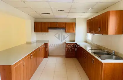 Townhouse - 3 Bedrooms - 4 Bathrooms for rent in The Townhouses at Al Hamra Village - Al Hamra Village - Ras Al Khaimah