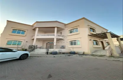 Villa - 7 Bedrooms for sale in Mohamed Bin Zayed City - Abu Dhabi