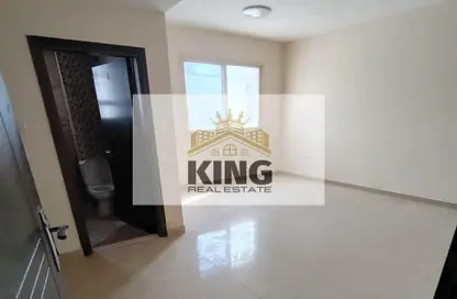 Apartment - 1 Bathroom for rent in Al Jurf 3 - Al Jurf - Ajman Downtown - Ajman