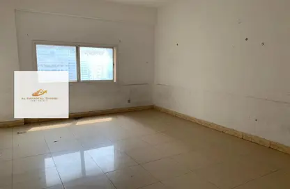 Apartment - 2 Bedrooms - 2 Bathrooms for rent in Abu shagara Building 2 - Budaniq - Al Qasimia - Sharjah