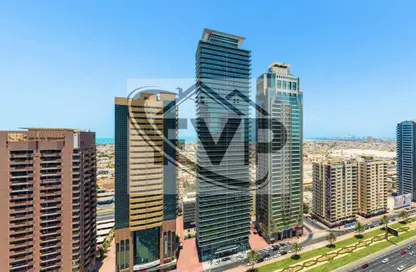 Apartment - 1 Bathroom for rent in DXB Tower - Sheikh Zayed Road - Dubai