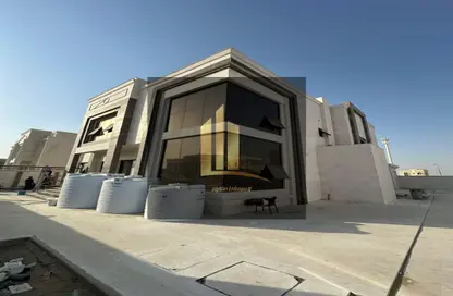 Villa - 5 Bedrooms - 7 Bathrooms for sale in Hoshi 1 - Hoshi - Al Badie - Sharjah