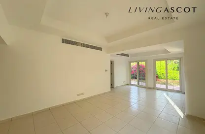 Villa - 3 Bedrooms - 3 Bathrooms for rent in Springs 15 - The Springs - Dubai