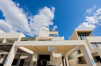 Townhouse - 5 Bedrooms - 7 Bathrooms for rent in Faya at Bloom Gardens - Bloom Gardens - Al Salam Street - Abu Dhabi