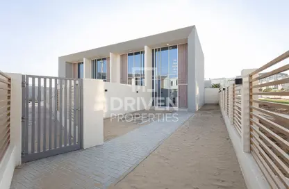 Townhouse - 1 Bedroom - 2 Bathrooms for sale in Rukan 3 - Rukan - Dubai