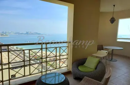 Apartment - 2 Bedrooms - 3 Bathrooms for rent in Al Das - Shoreline Apartments - Palm Jumeirah - Dubai