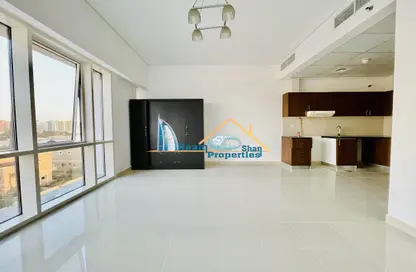 Apartment - 1 Bathroom for rent in Nova Tower - Dubai Silicon Oasis - Dubai