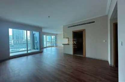 Apartment - 3 Bedrooms - 4 Bathrooms for rent in Shemara Tower - Marina Promenade - Dubai Marina - Dubai