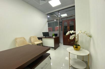 Office Space - Studio - 1 Bathroom for rent in Red Avenue - Al Garhoud - Dubai