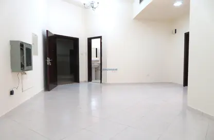 Apartment - 1 Bedroom - 2 Bathrooms for rent in Port Saeed - Deira - Dubai