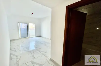 Apartment - 1 Bedroom - 2 Bathrooms for rent in Al Nahda Complex - Al Nahda - Sharjah