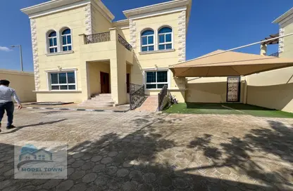 Villa - 3 Bedrooms - 5 Bathrooms for rent in Khalifa City A - Khalifa City - Abu Dhabi