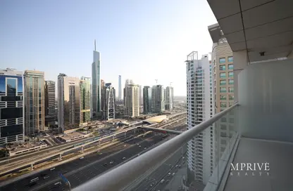 Apartment - 1 Bedroom - 2 Bathrooms for rent in West Avenue Tower - Dubai Marina - Dubai