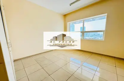 Apartment - 2 Bedrooms - 2 Bathrooms for rent in Al Taawoon Tower 2 - Al Taawoon Towers - Al Khan - Sharjah