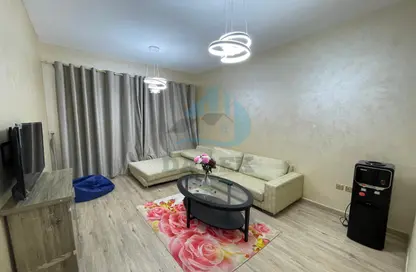 Apartment - 1 Bedroom - 1 Bathroom for rent in Mandarin Towers - Garden City - Ajman