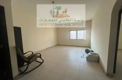 Apartment - 1 Bedroom - 2 Bathrooms for rent in Al Butina 9 Building - Al Butina - Sharjah