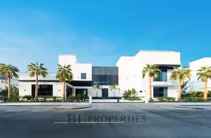 Villa - 6 Bedrooms - 7 Bathrooms for sale in Signature Villas Frond A - Signature Villas - Palm Jumeirah - Dubai