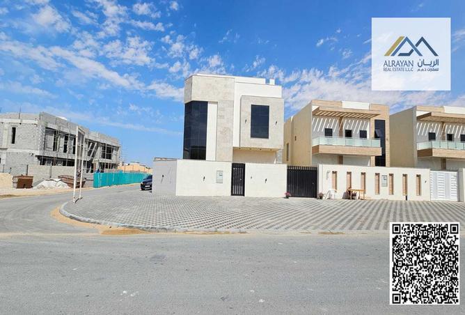 Villa - 6 Bedrooms for sale in Al Zaheya Gardens - Al Zahya - Ajman