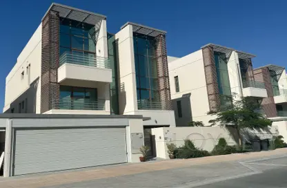 Villa - 6 Bedrooms - 7 Bathrooms for rent in Grand Views - Meydan Gated Community - Meydan - Dubai