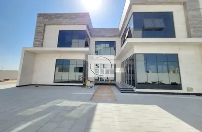 Villa - 5 Bedrooms - 7 Bathrooms for rent in Al Warsan 4 - Al Warsan - Dubai