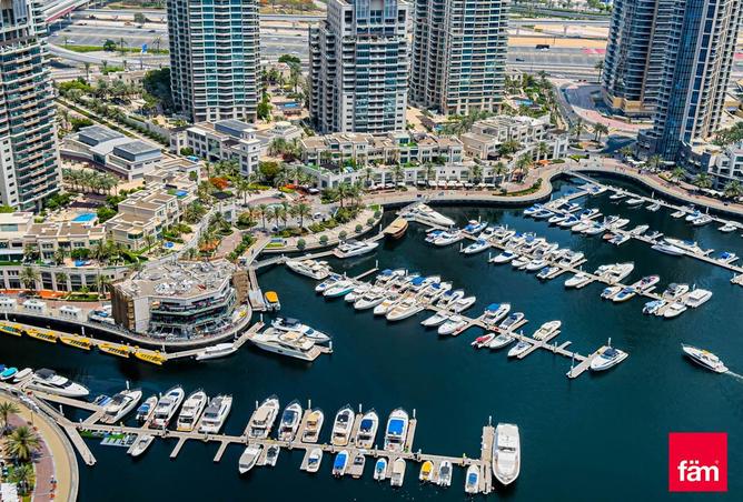 Apartment - 2 Bedrooms - 3 Bathrooms for sale in Cayan Tower - Dubai Marina - Dubai