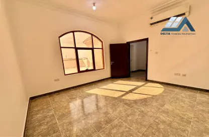 Apartment - 2 Bedrooms - 1 Bathroom for rent in Shakhbout City - Abu Dhabi