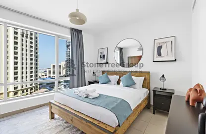 Room / Bedroom image for: Apartment - 1 Bedroom - 1 Bathroom for rent in Sanibel Tower - Park Island - Dubai Marina - Dubai, Image 1