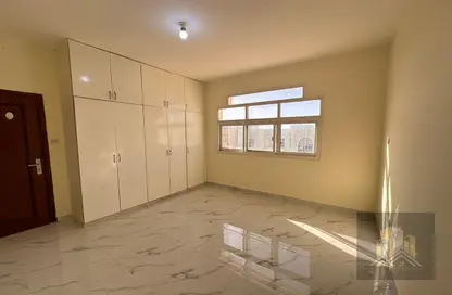 Apartment - 1 Bedroom - 1 Bathroom for rent in Villa Compound - Khalifa City - Abu Dhabi